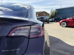 Tesla Model 3 (Dual Motor) Long Range Saloon 4dr Electric Auto 4WDE (346 ps) 18