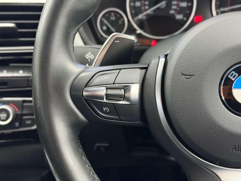 BMW 3 Series 2.0 330e 7.6kWh M Sport Saloon 4dr Petrol Plug-in Hybrid Auto Euro 6 (s/s) 34