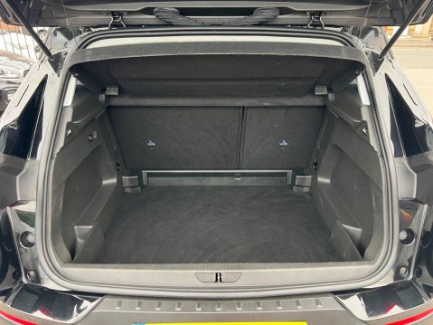 Vauxhall Grandland X 1.2 Turbo SE Auto Euro 6 (s/s) 5dr 30