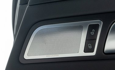 Mercedes-Benz SLS AMG 23