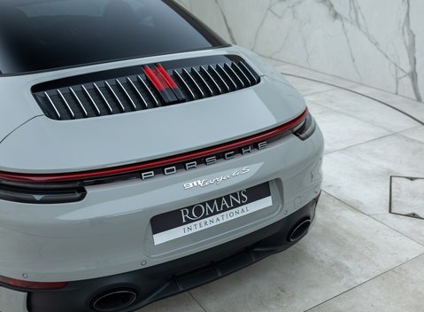Porsche 911 Targa 4S (992) 34