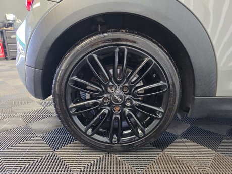Mini Hatch 2.0 Cooper S Hatchback 3dr Petrol Manual Euro 6 (s/s) (192 ps) 26