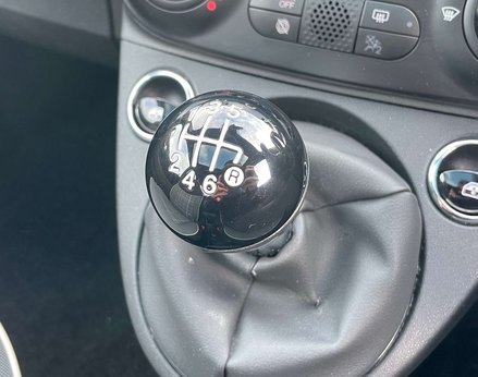 Fiat 500 1.0 500 Lounge MHEV 3dr 36