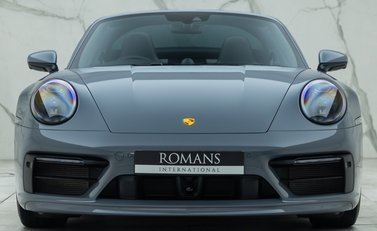 Porsche 911 Targa 4 (992) 10