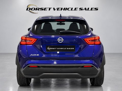 Nissan Juke 1.0 DIG-T N-Connecta Euro 6 (s/s) 5dr 6