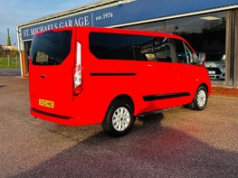 Ford Tourneo Custom 2.0 Tourneo Custom 320 Zetec EcoBlue Auto 4dr 8