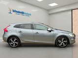 Volvo V40 1.5 T2 R-Design Edition Auto Euro 6 (s/s) 5dr 3
