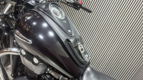 Triumph Thunderbird STORM 2011 35K 3 OWNERS BIG CC TWIN CRUISER SISSY BAR 16