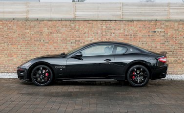 Maserati Granturismo S MC Shift 2