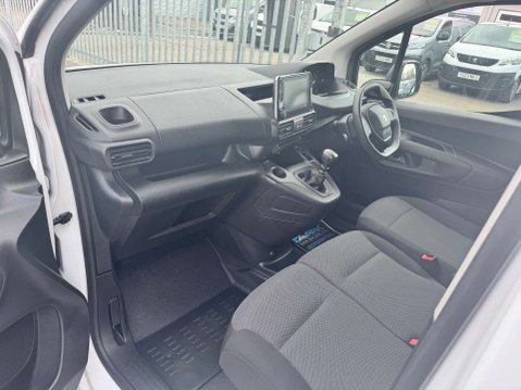 Peugeot Partner 1.5 Partner Professional Premium+ BHDi 31