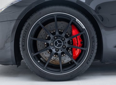 Mercedes-Benz SLS AMG ROADSTER 26