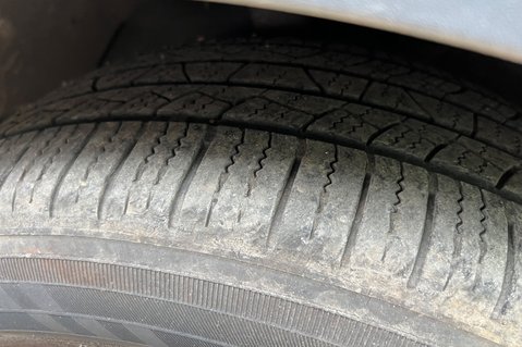 Hyundai SANTA FE PREMIUM CRDI - PART EXCHANGE TO CLEAR - MOT NOVEMBER 27