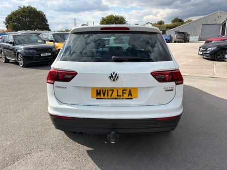Volkswagen Tiguan 2.0 Tiguan SE Nav TDI BlueMotion Technology 4Motion 4WD 5dr 19