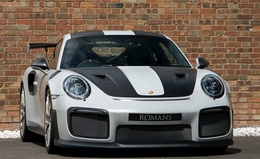 Porsche 911 (991) GT2 RS 1