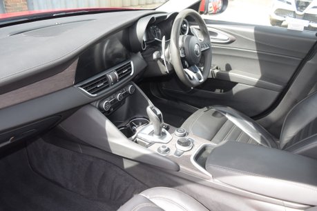 Alfa Romeo Giulia Td Lusso Ti 8
