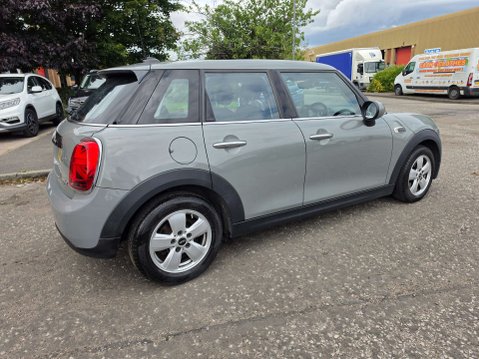 Mini Hatch 1.5 Cooper 5dr 6