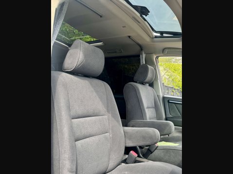 Toyota Alphard Sunroof 8 Seater 9