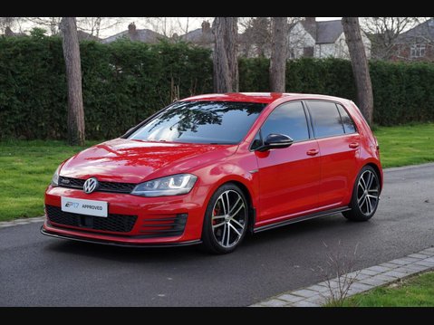 Volkswagen Golf 2.0 TDI BlueMotion Tech GTD Euro 6 (s/s) 5dr 3