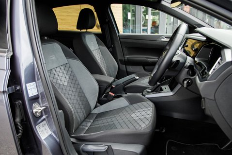 Volkswagen Polo R-LINE TSI DSG 29