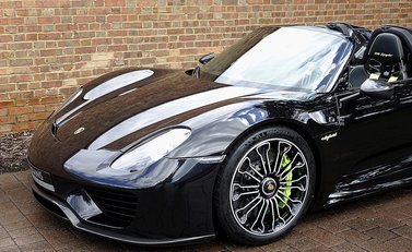 Porsche 918 Spyder 12