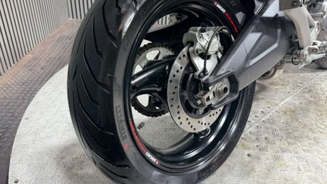 Ducati Monster 696 2011 ONLY 5K SERVICED WARRANTY 696CC LONG MOT VERY CLEAN NAKED 44