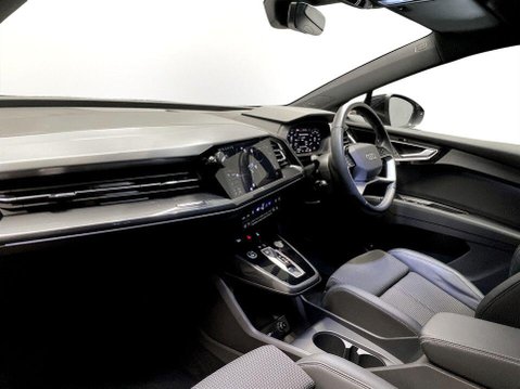 Audi Q4 35 S line SUV 5dr Electric Auto 55kWh (170 ps) 1 Owner - Sensors - Bluetoo 15