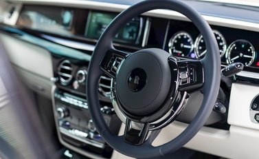 Rolls-Royce Phantom 11