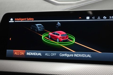 BMW 1 Series 2.0 M135i xDrive Auto 4WD 5dr 34