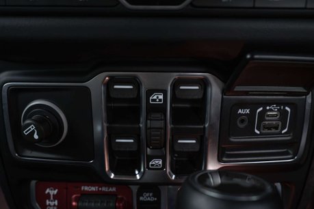 Jeep Wrangler 2.0 Wrangler Rubicon Unlimited Edition Auto 4WD 4dr 27