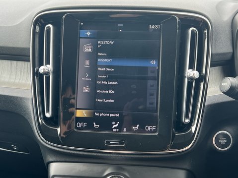 Volvo XC40 B4 INSCRIPTION PRO MHEV 23