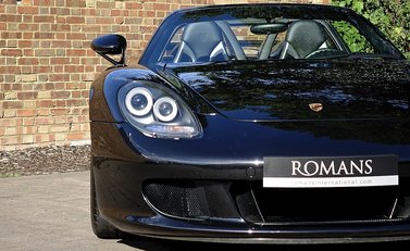 Porsche Carrera GT 15