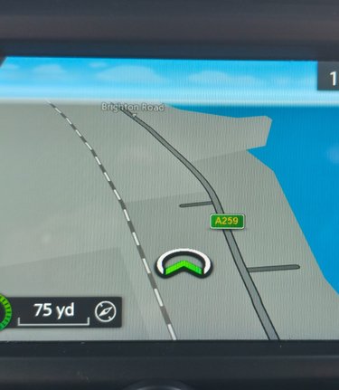 Mini Clubman COOPER CLASSIC,7 MAIN DEALER SERVICES,SAT NAV,DAB RADIO CRUISE, 3