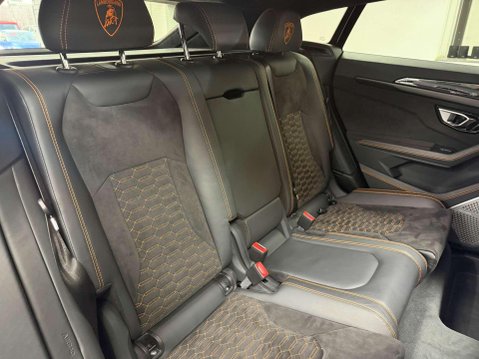 Lamborghini Urus 4.0 V8 BiTurbo SUV 5dr Petrol Auto 4WD Euro 6 (650 ps) 60