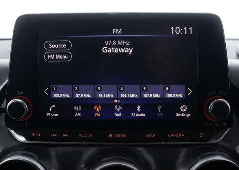 Nissan Juke 1.6 Juke N-Connecta HEV CVT 5dr 23