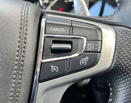 Mitsubishi Outlander 2.4 Outlander Design PHEV CVT 4WD 5dr 60