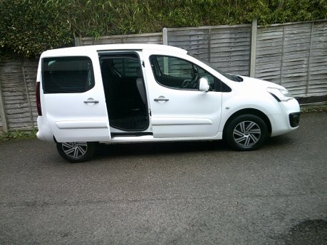 Citroen Berlingo Multispace BLUEHDI FEEL EDITION ETG6 WHEELCHAIR CONVERTED VEHICLE 11