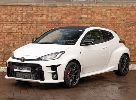 Toyota GR Yaris Circuit Pack 6