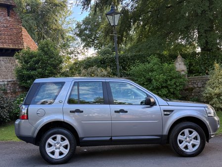 Land Rover Freelander TD4 S 4