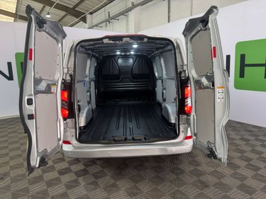 Ford Transit Custom 2.0 Transit Custom 300 LWB Limited EcoBlue 1