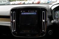 Volvo XC40 T3 R-DESIGN 27