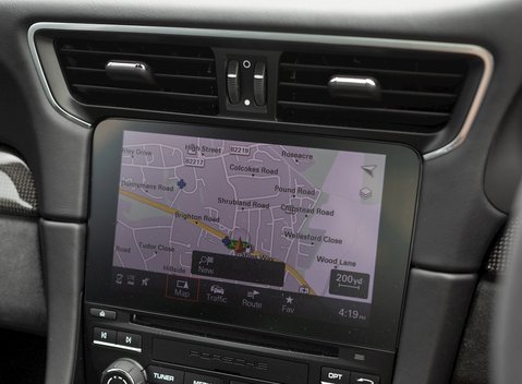 Porsche 911 GT3 (991.2) 19