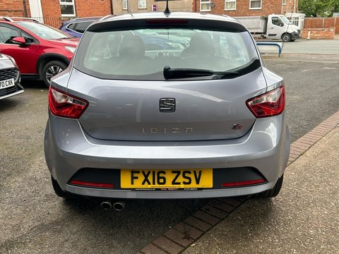 SEAT Ibiza TSI FR 4