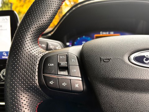 Ford Puma ST-LINE MHEV 25