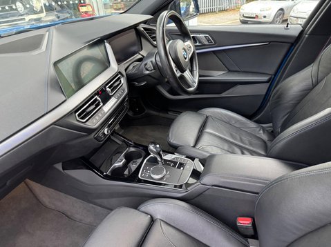 BMW 1 Series 118I M SPORT 28