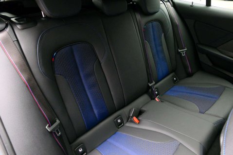 BMW 1 Series 1.5 118I M Sport Auto 5dr 40