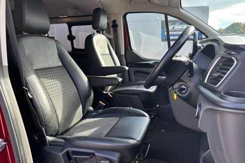 Ford Transit Custom 320 L1 Sport 185 ps DCIV 4