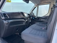 Iveco Daily 35S14V 3520L Business Hi-Matic Panel Van 15