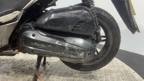 Honda Forza 125 NSS 2018 SPARES OR REPAIR PROJECT SCOOTER LEARNER BIKE 125CC 12