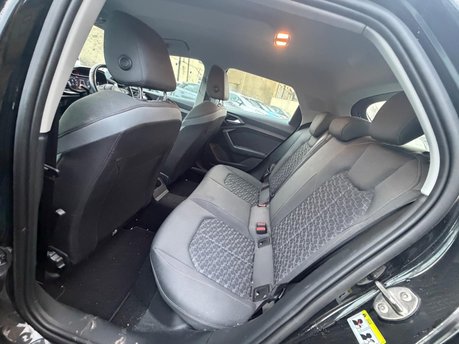 Audi A1 SPORTBACK TFSI SPORT 13