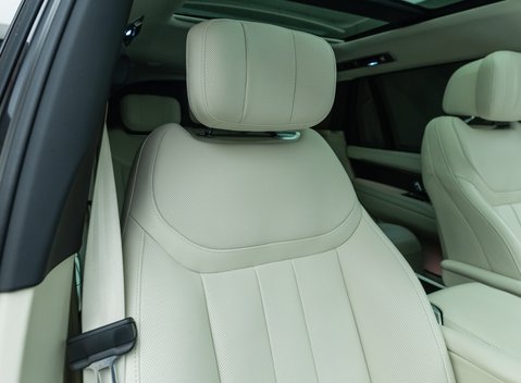 Land Rover Range Rover D350 AUTOBIOGRAPHY LWB 15